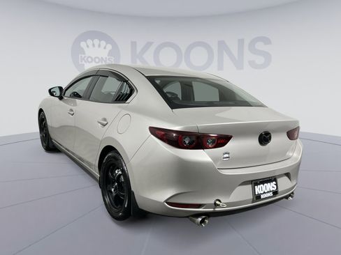 Used 2025 MAZDA MAZDA3 s image 4