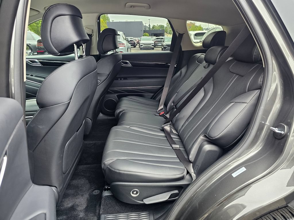Certified 2026 Genesis GV80 2.5T AWD/4WD image 21