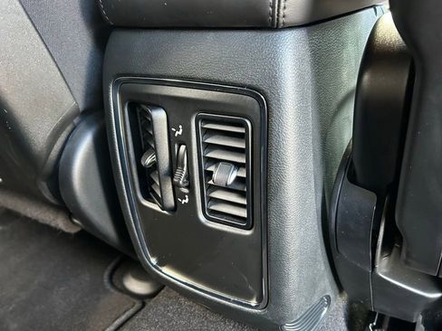 Certified 2022 Jeep Grand Cherokee Laredo E image 42