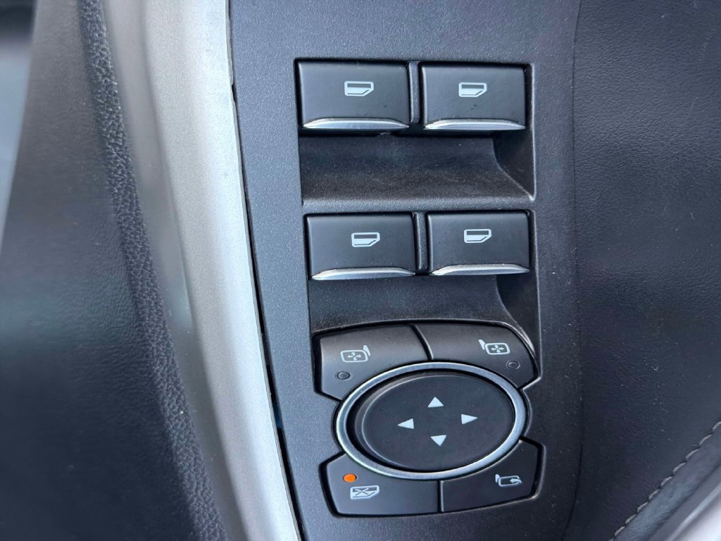Used 2021 Ford Explorer Limited w/ Hybrid Equipment Group 310A AWD/4WD image 21