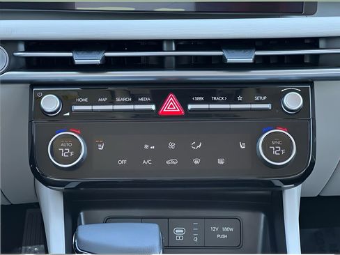 Used 2025 Hyundai Tucson SEL image 14