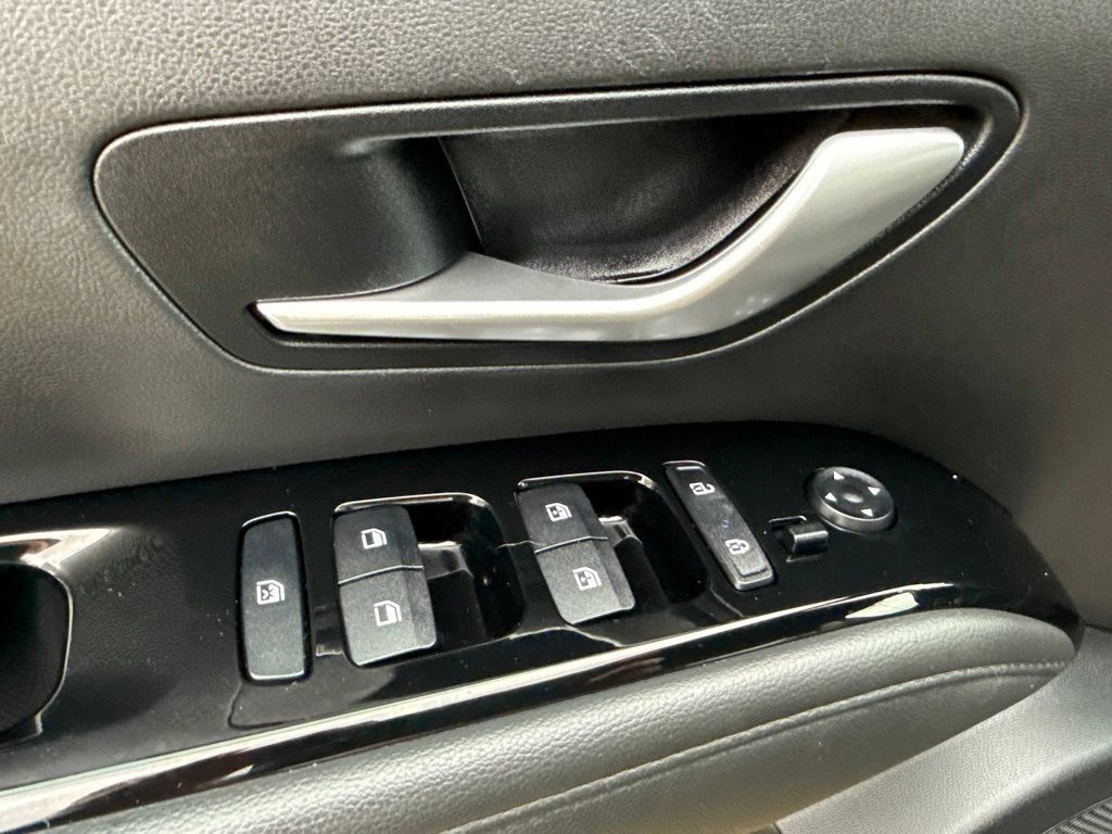 Used 2024 Hyundai Santa Cruz Limited AWD/4WD image 50