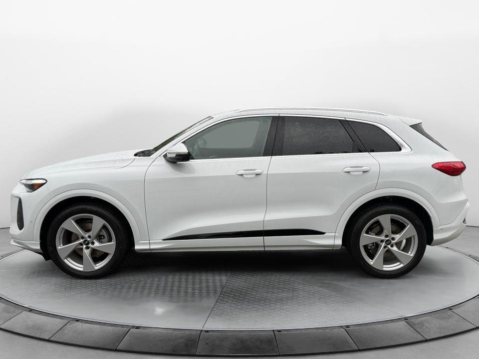 New 2026 Audi Q5 Prestige AWD/4WD image 4