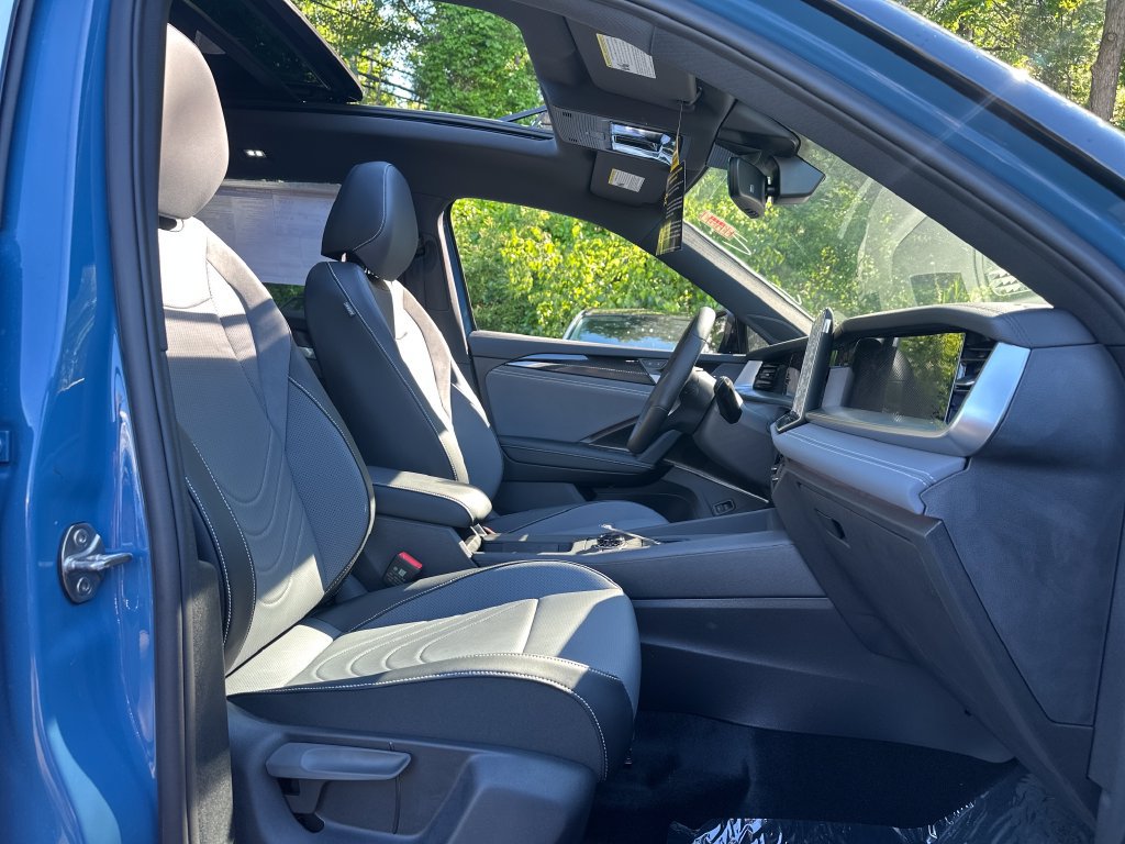 New 2026 Volkswagen Tiguan SE R-Line AWD/4WD image 20