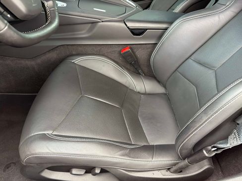 Used 2024 Chevrolet Corvette Stingray Coupe w/ Z51 Performance Package RWD image 28