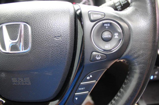 Used 2017 Honda Pilot Elite image 33