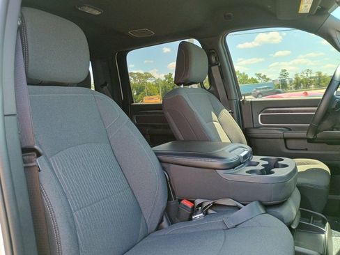 Used 2024 RAM 3500 Big Horn w/ Night Edition AWD/4WD image 29