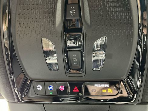 Used 2024 Cadillac Lyriq Luxury w/ LPO, Floor Liner Package image 28