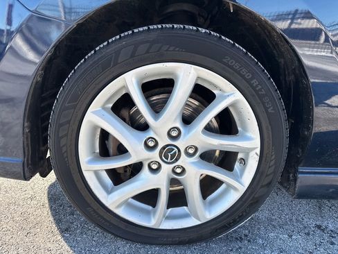 Used 2015 MAZDA MAZDA5 Touring image 12