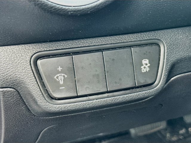 Certified 2023 Kia Forte LXS FWD image 10