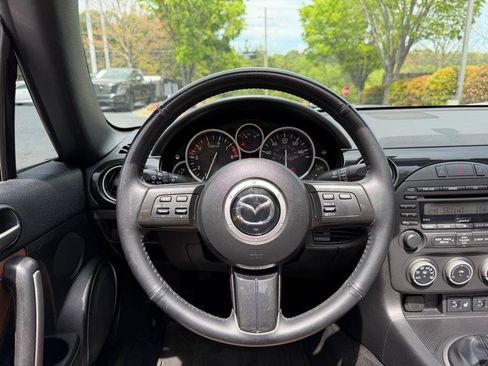 Used 2014 MAZDA MX-5 Miata Grand Touring w/ Premium Package image 28