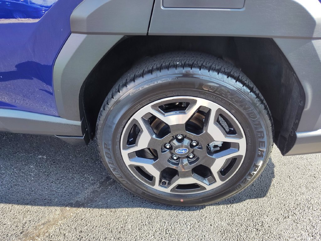 Certified 2026 Subaru Outback Touring AWD/4WD image 7