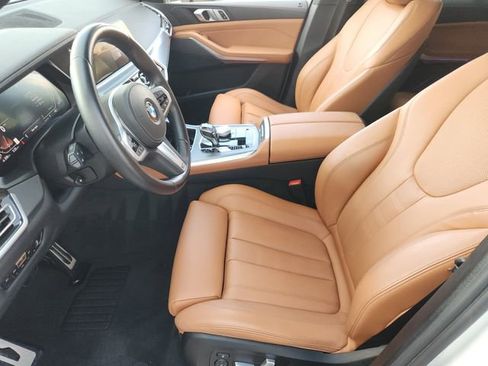 Used 2021 BMW X5 sDrive40i w/ M Sport Package RWD image 10