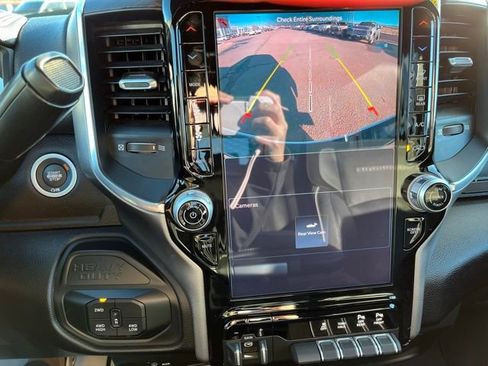 Used 2025 RAM 2500 Laramie image 28