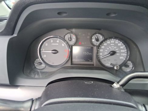 Used 2015 Toyota Tundra SR AWD/4WD image 18