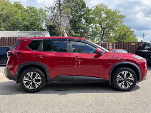 Used 2023 Nissan Rogue SV AWD/4WD image 5