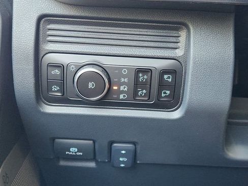 Used 2026 Ford F250 Lariat w/ Chrome Package image 24