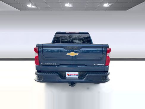 Certified 2022 Chevrolet Silverado 1500 Custom image 9