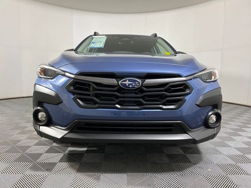 Used 2024 Subaru Crosstrek 2.0i Premium image 5