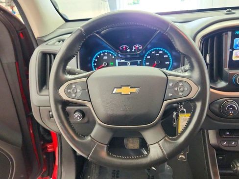 Used 2018 Chevrolet Colorado Z71 AWD/4WD image 24