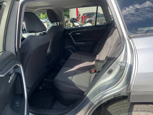 Used 2024 Toyota RAV4 XLE w/ Convenience Package AWD/4WD image 6
