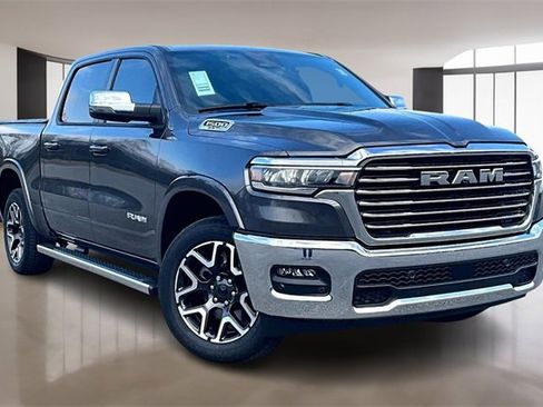 Used 2025 RAM 1500 Laramie image 3