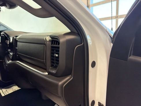 Used 2025 Chevrolet Silverado 1500 LT w/ Work Truck Package AWD/4WD image 35