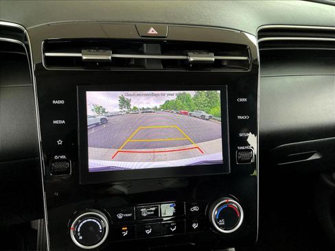 Used 2023 Hyundai Tucson SE AWD/4WD image 13