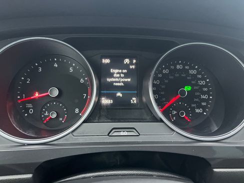 Used 2020 Volkswagen Tiguan SE R-Line image 17