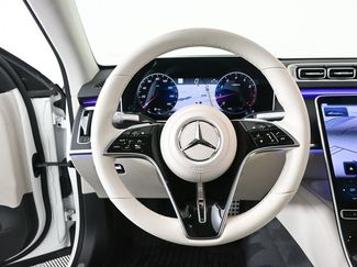 Used 2023 Mercedes-Benz S 580 4MATIC Sedan video 2