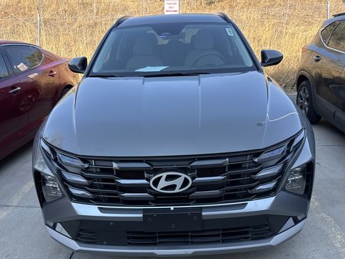 Used 2026 Hyundai Tucson SEL FWD image 4