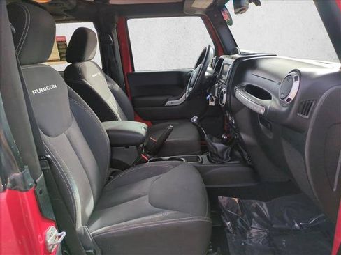 Used 2014 Jeep Wrangler Rubicon AWD/4WD image 18