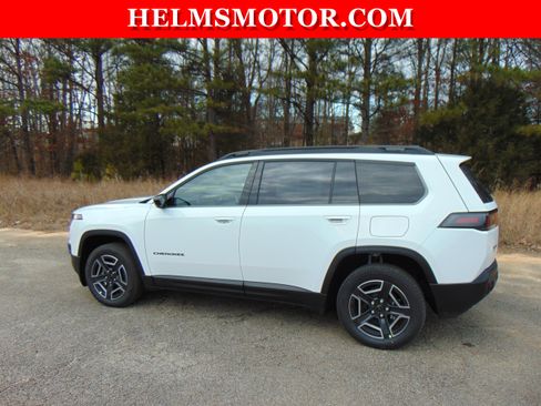 New 2026 Jeep Cherokee Limited image 4