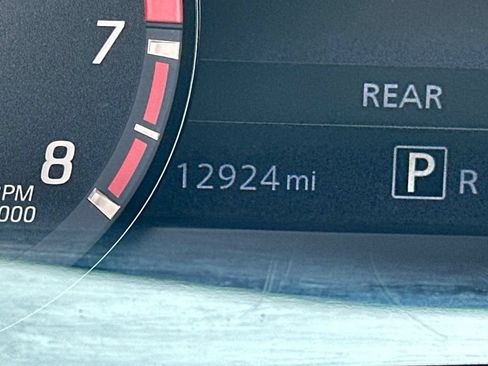 Used 2025 Nissan Frontier PRO-4X AWD/4WD image 29