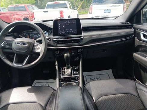 Used 2022 Jeep Compass Latitude image 21