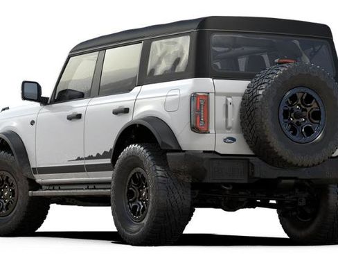 New 2024 Ford Bronco Wildtrak image 31