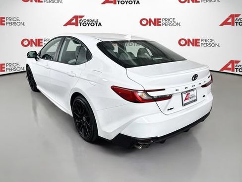 Used 2026 Toyota Camry SE w/ Convenience Package FWD image 5