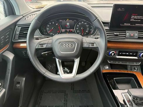 Used 2023 Audi Q5 2.0T Premium w/ Convenience Package AWD/4WD image 18