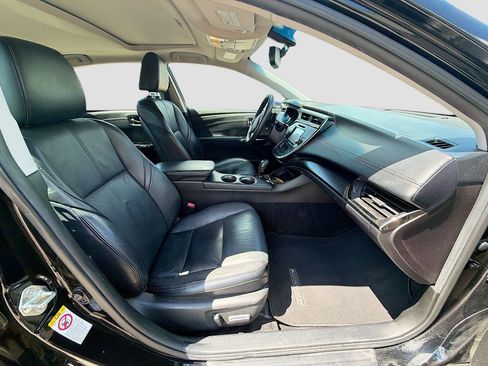 Used 2016 Toyota Avalon Touring FWD image 15