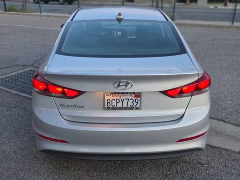 Used 2018 Hyundai Elantra Value Edition FWD image 37