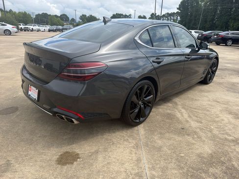 Used 2023 Genesis G70 2.0T w/ Sport Prestige Package RWD image 12