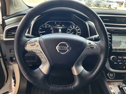 Used 2018 Nissan Murano SL w/ Midnight Edition Package image 19
