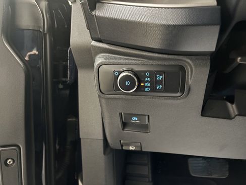 Used 2021 Ford Bronco Outer Banks image 16