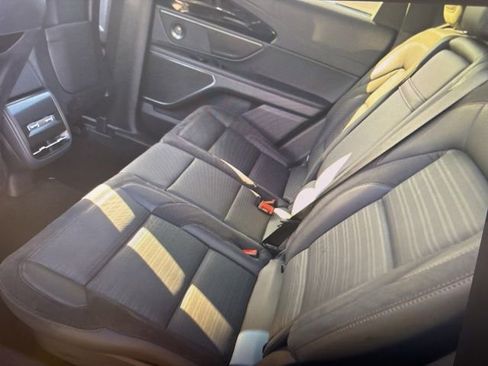 Used 2024 Lincoln Nautilus Reserve w/ Equipment Group 202A image 16