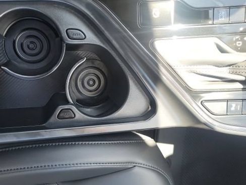Certified 2025 Kia Niro EX Touring FWD image 23