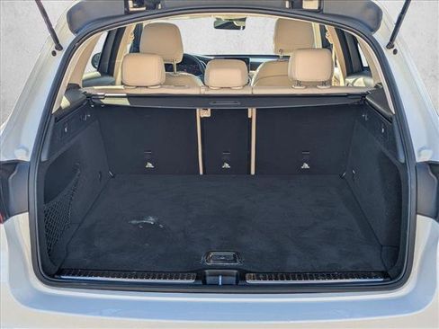 Used 2022 Mercedes-Benz GLC 300 GLC 300 image 6