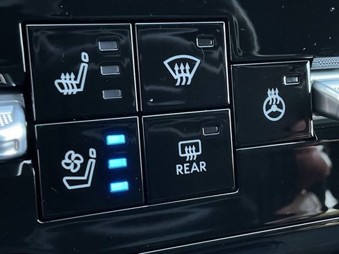 New 2026 Nissan Armada Platinum image 48