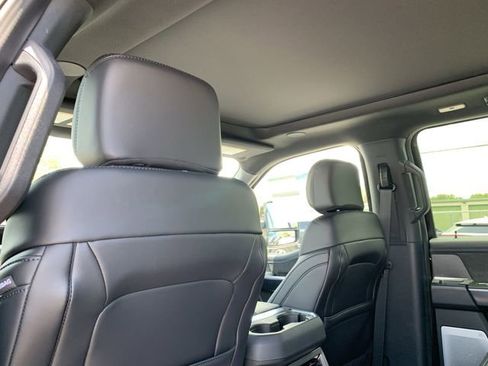 New 2025 Ford F350 Platinum w/ FX4 Off-Road Package image 18