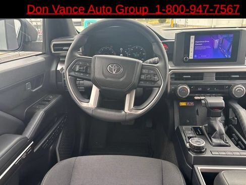 Used 2025 Toyota 4Runner TRD Off-Road AWD/4WD image 12
