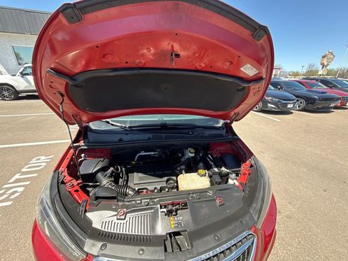 Used 2020 Buick Encore Preferred FWD image 10